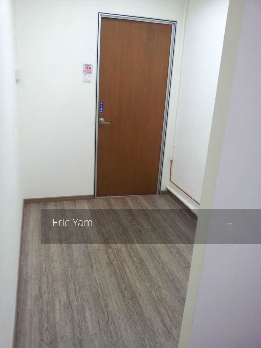 Jurong West Avenue 1 (D22), Shop House #151253642
